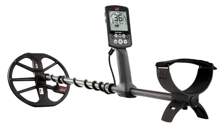 Minelab Equinox 800 metal detector